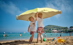 Beach fun for children and grandparents